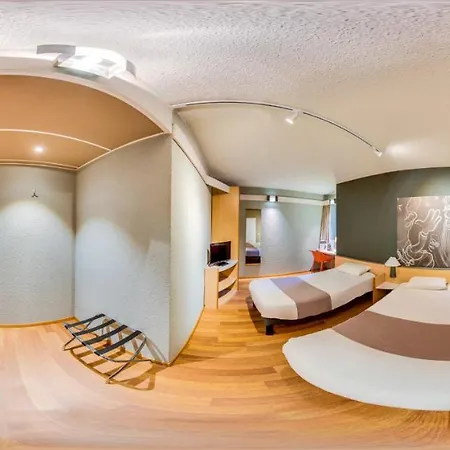 Hotel Ibis 3*