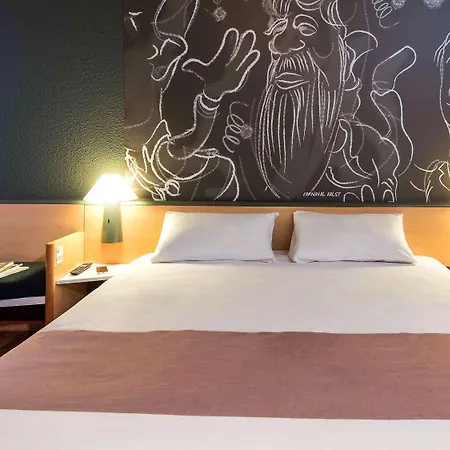Hotel Ibis 3*