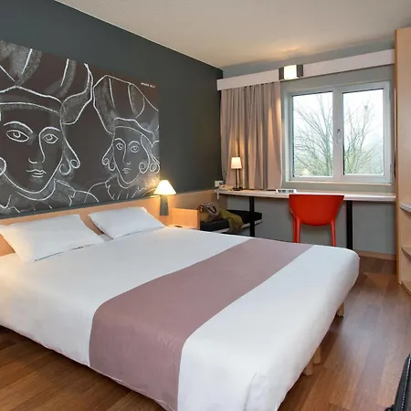 Ibis Hotel